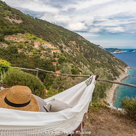 Holiday home Il Mare Sospeso, Terremarine Campiglia (Liguria)