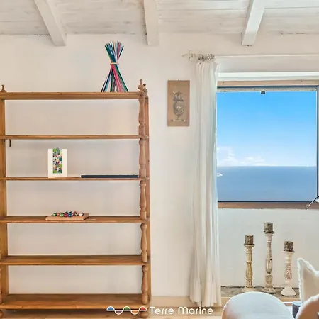Il Mare Sospeso, Terremarine * Campiglia (Liguria)