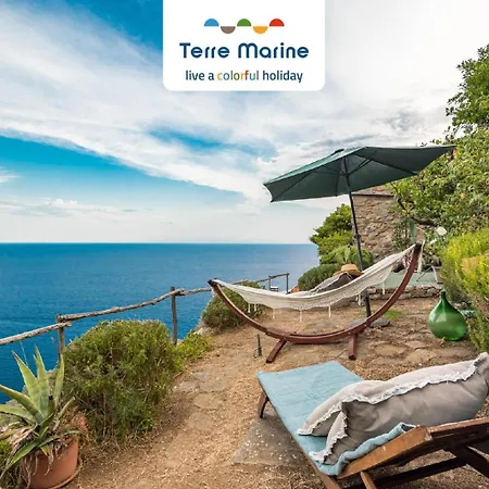 Il Mare Sospeso, Terremarine Campiglia (Liguria)